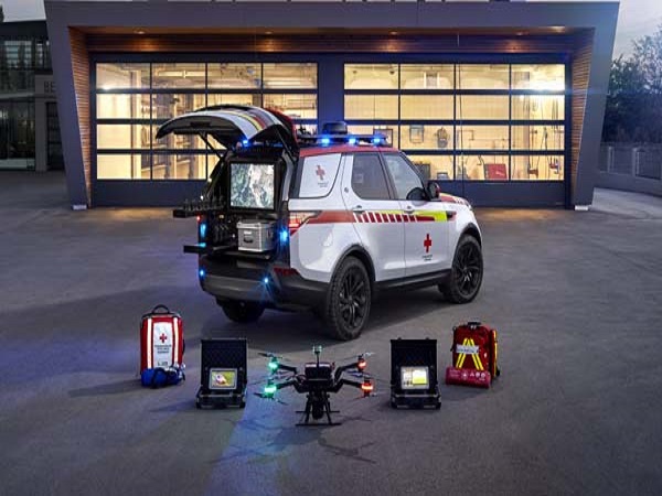 Austrian Red Cross adds Land Rover Discovery control centre to its fleet