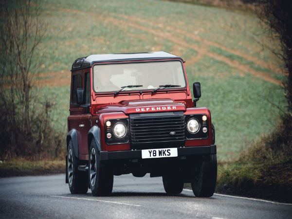 DEFENDER LIVES ON: LAND ROVER LAUNCHES V8 EDITION TO CELEBRATE 70TH ANNIVERSARY