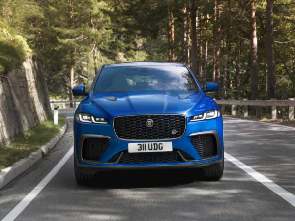 NEW JAGUAR F-PACE SVR: PERFORMANCE SUV IS FASTER, MORE LUXURIOUS AND MORE REFINED THAN EVER