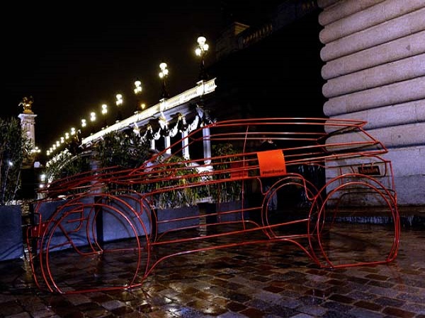 Paris celebrates the launch of the new Range Rover Evoque