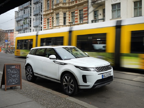 Berlin gives the new Range Rover Evoque a warm welcome
