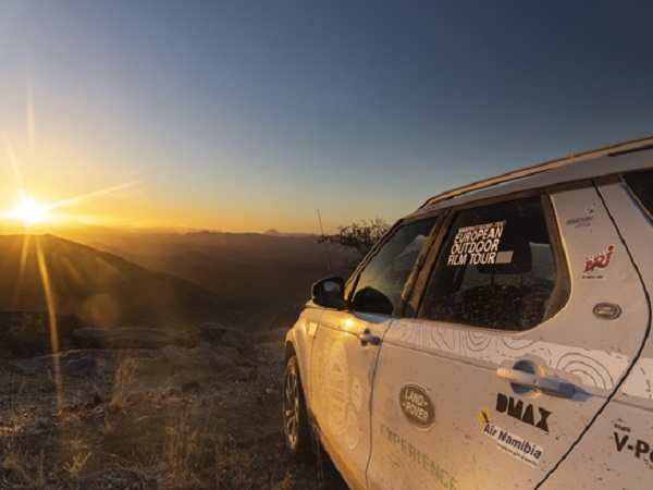 Land Rover Germany acknowledges today’s greatest adventurers