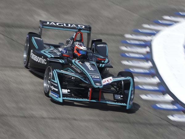 A return to points scoring form for Panasonic Jaguar Racing in Berlin