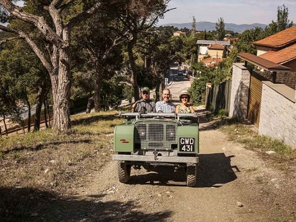 Land Rover Series I returns to Barcelona 70 years after its first appearance