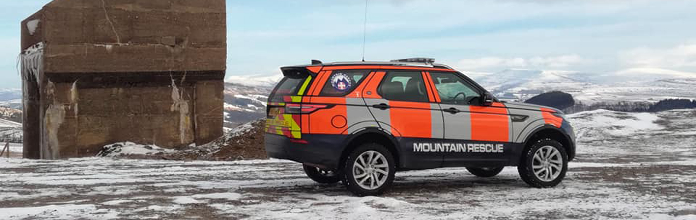 Land Rover Discovery comes to the salvation of Welsh mountain rescue team