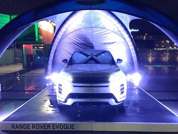 Evoque steals the limelight at two premiere German fashion events