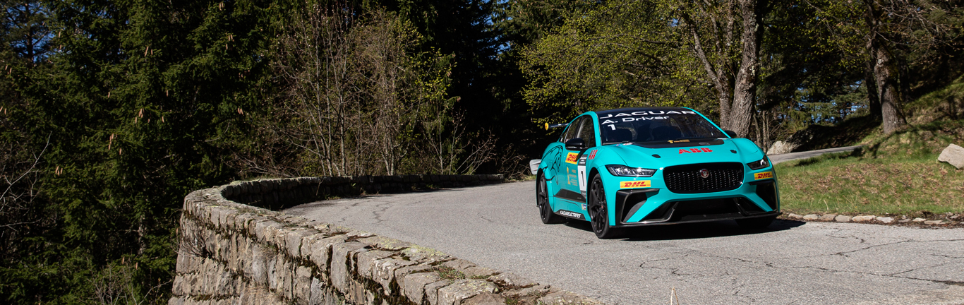 Jaguar I-PACE eTROPHY takes on the Monte Carlo Rally’s legendary mountain pass