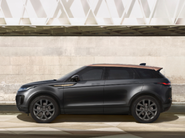 ELEGANT BRONZE COLLECTION EDITION AND POWERFUL P300 HST BROADEN RANGE ROVER EVOQUE FAMILY